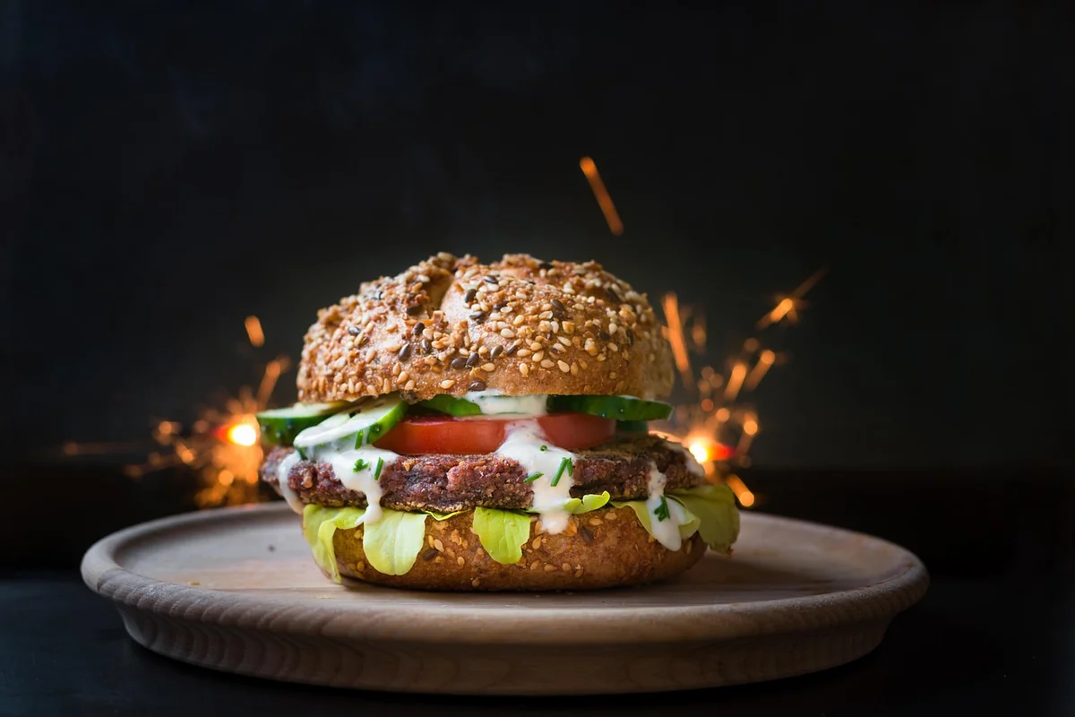 Ce que « équilibré » veut vraiment dire dans un burger végétarien